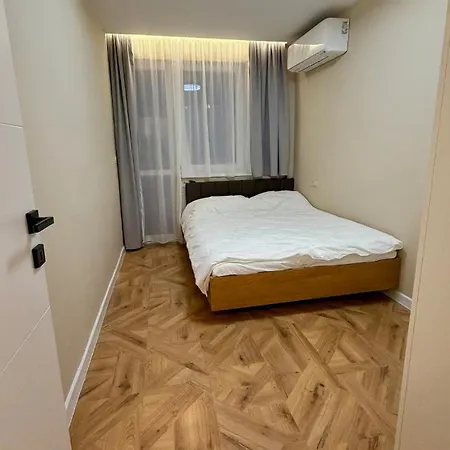 Apartment Cozy Cathedral Corner - 2 Mins Walk From The Main Pedestrian Street *