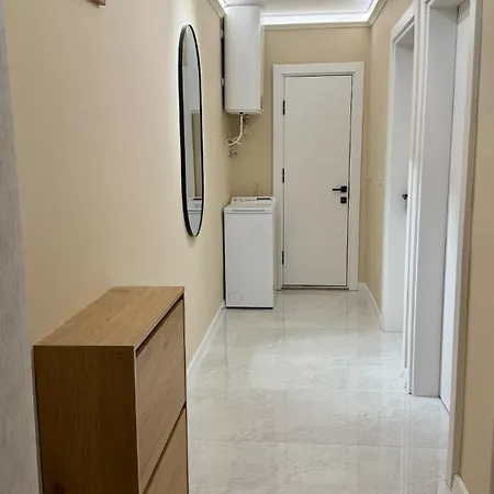 Cozy Cathedral Corner - 2 Mins Walk From The Main Pedestrian Street * ヴァルナ