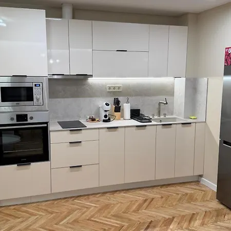 Cozy Cathedral Corner - 2 Mins Walk From The Main Pedestrian Street *